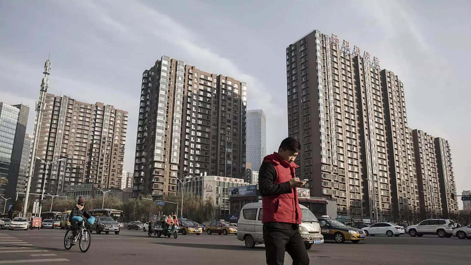 China’s Real Estate Revival: A Cautious Approach to Economic Recovery