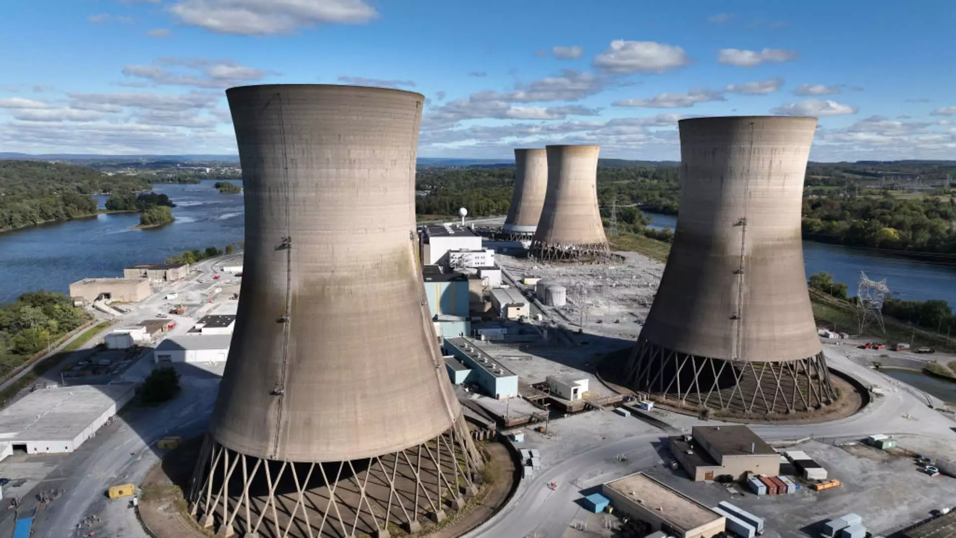 The Future of Nuclear Energy: Small Modular Reactors and the Tech Industry’s Influence