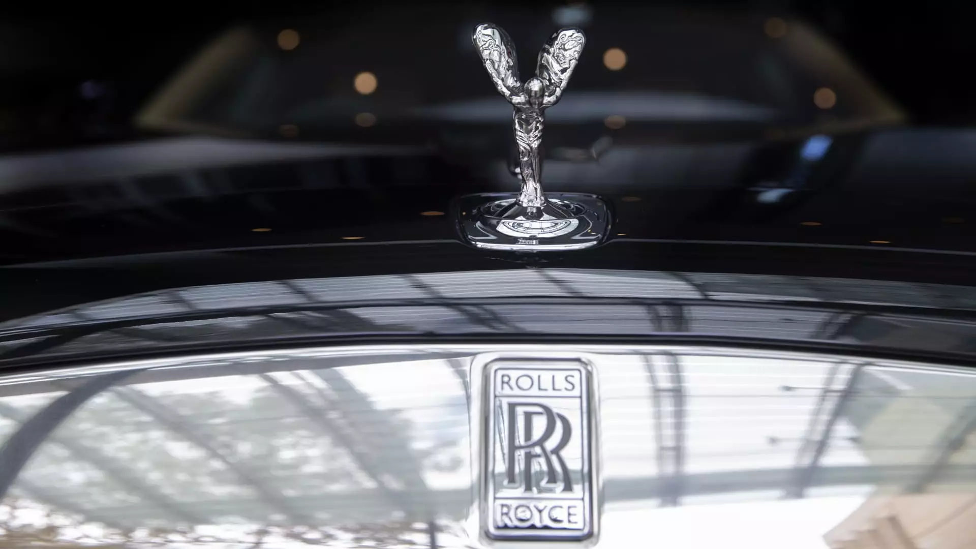 The Evolution of Luxury: Rolls-Royce Unveils Its Exclusive Private Office in the U.S.