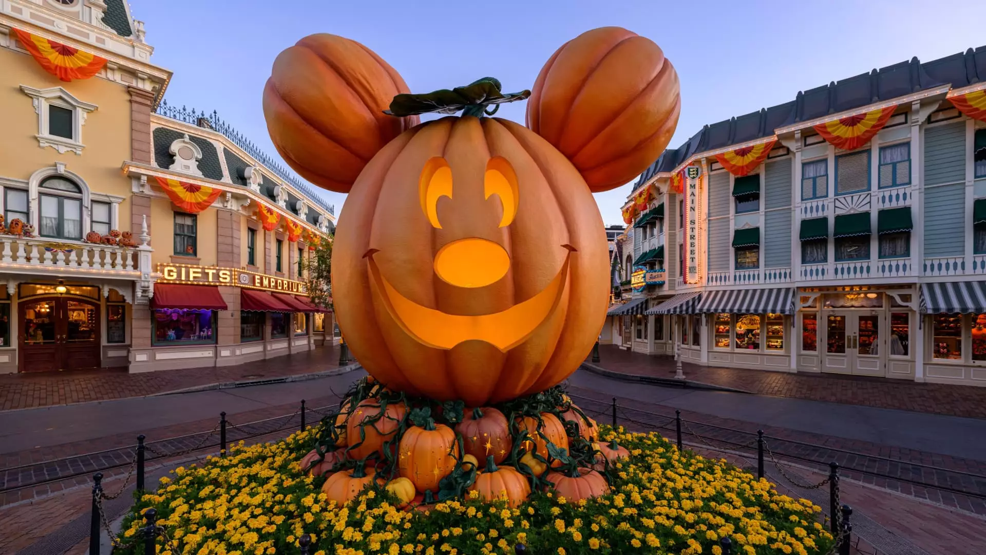 Transforming Magic: Disney Parks Shifts from Halloween Spooks to Holiday Cheer