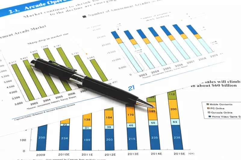 Understanding Recent Fluctuations in the U.S. Dollar Amid Economic Reports