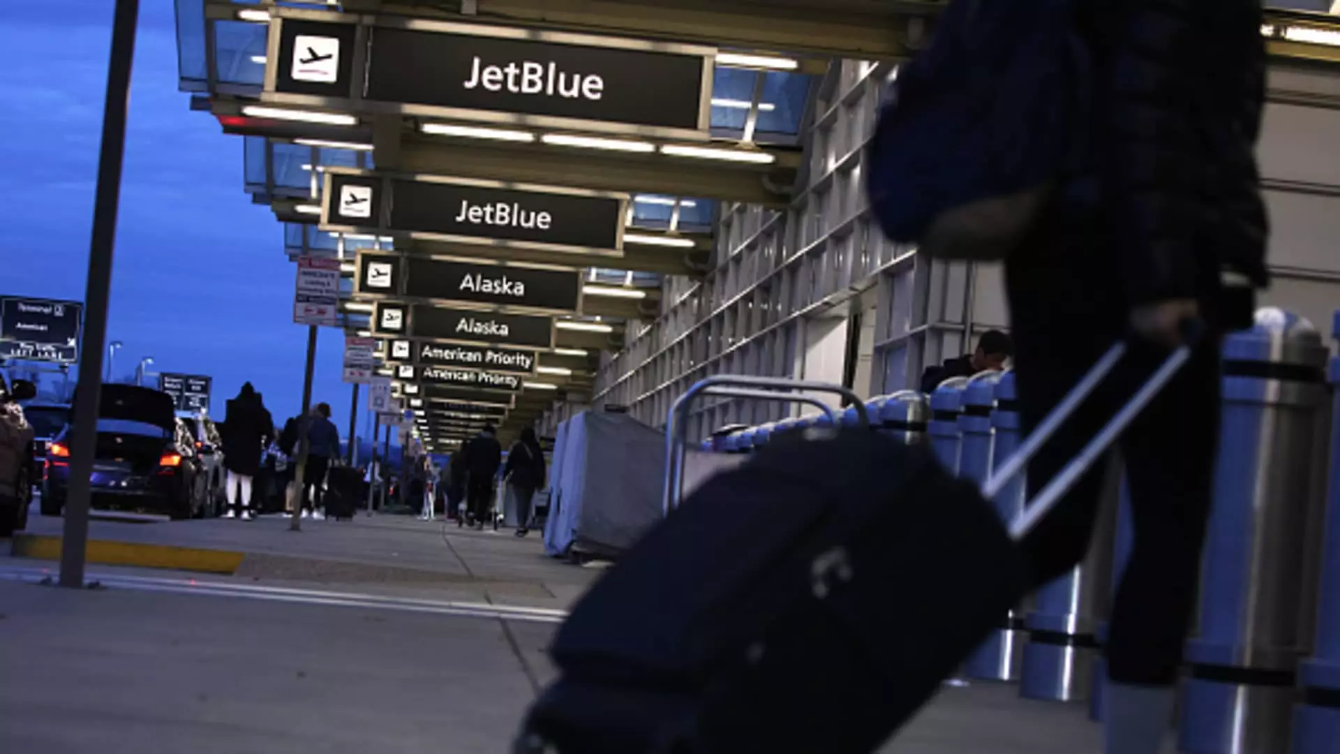 JetBlue’s Strategic Move: Analyzing Early Retirement Options for Pilots