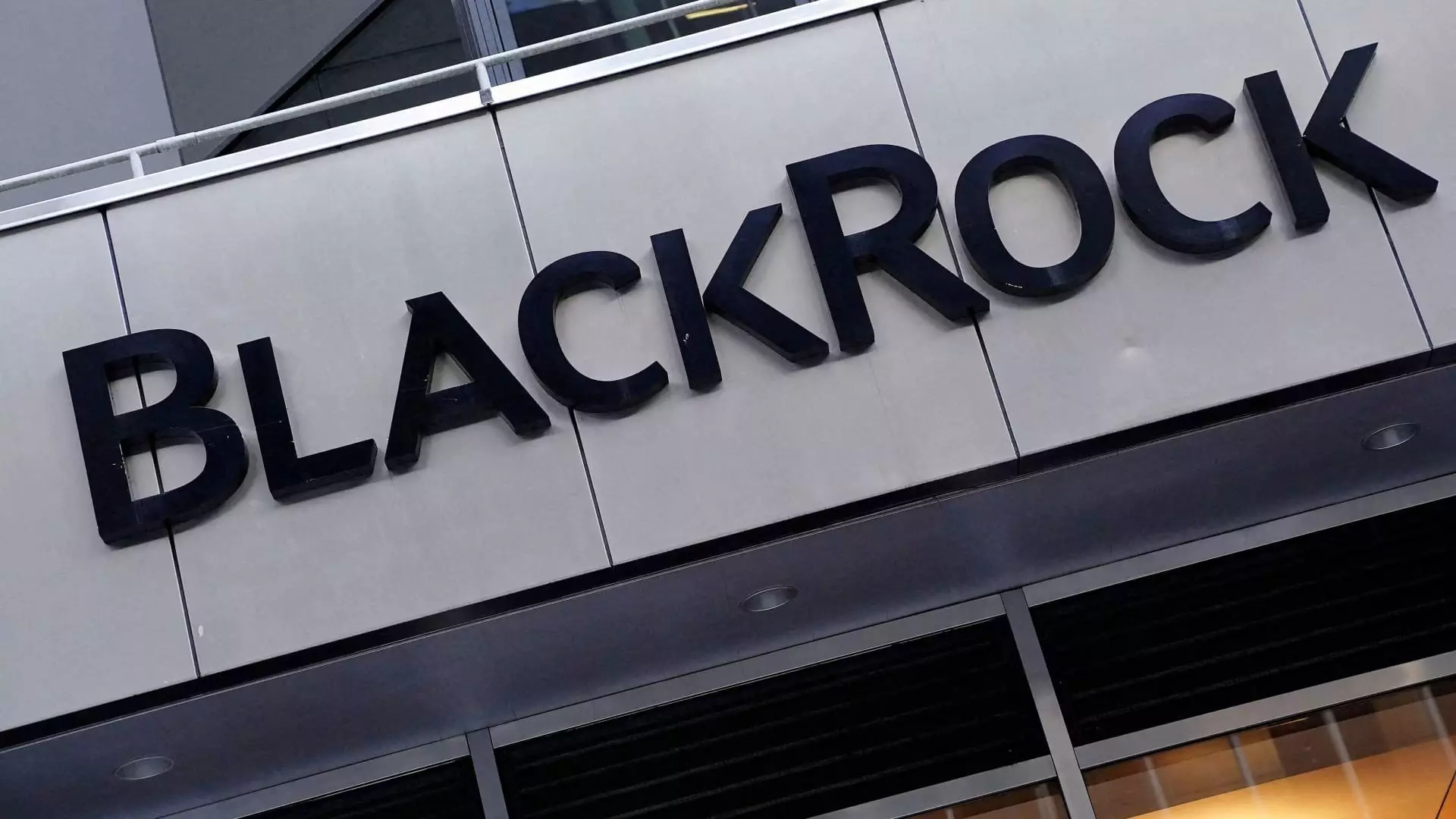 BlackRock’s Bold Move into the Money Market ETF Arena: A Game Changer?