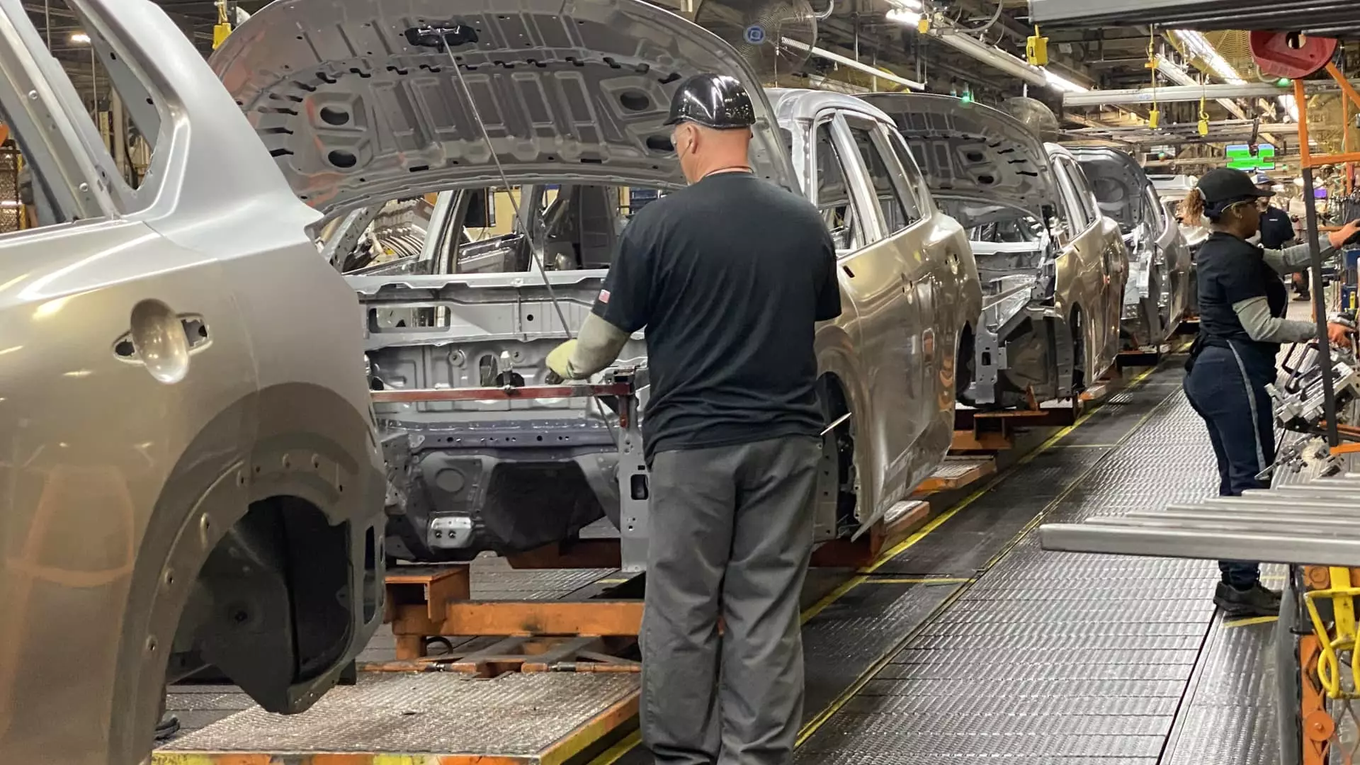 3 Revelations on the Impact of Trump’s 25% Tariff: Chaos and Costs in the Automotive Industry