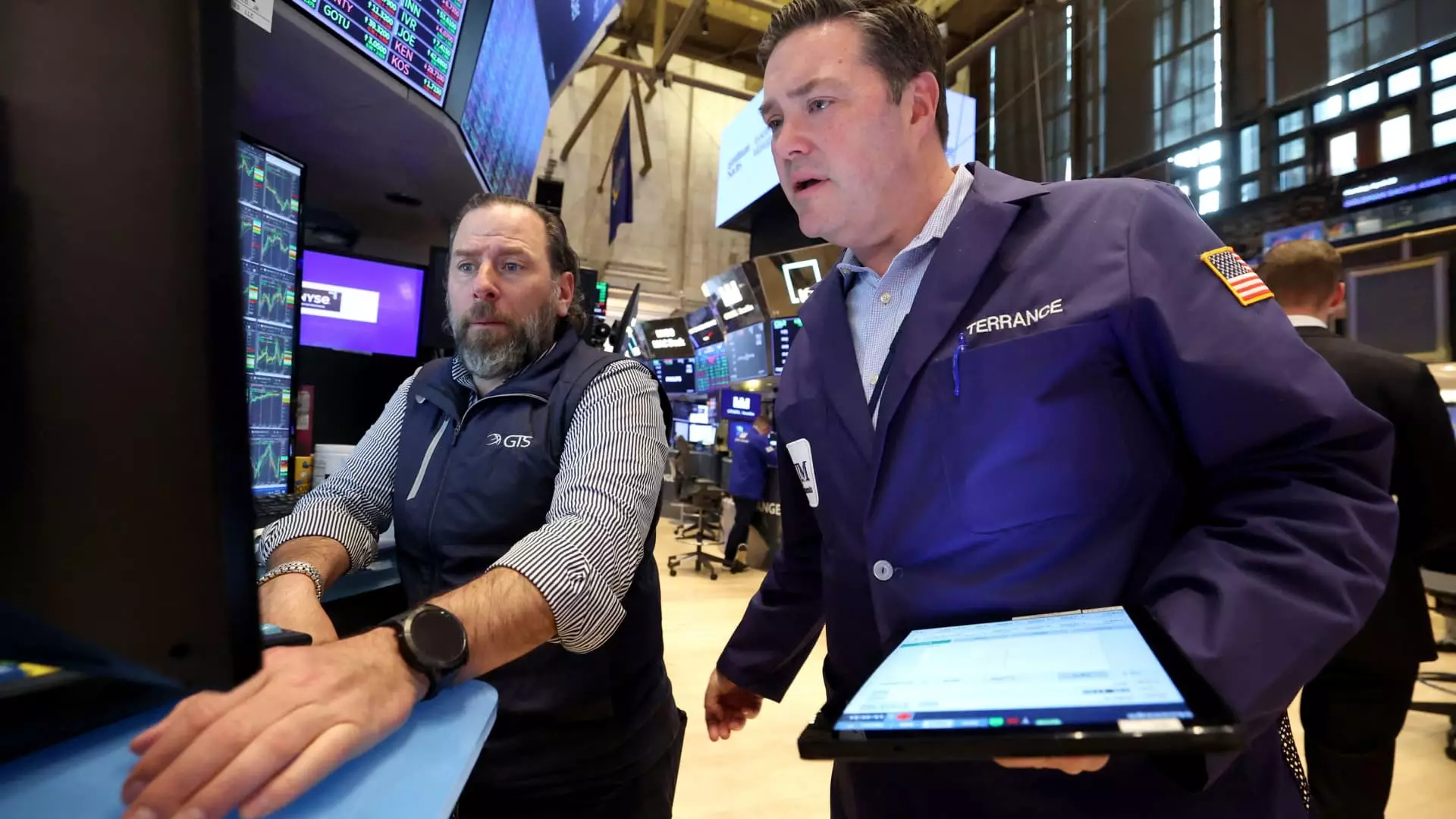 5 Incredible Insights on Why Caution in the Market is Your Best Strategy Right Now