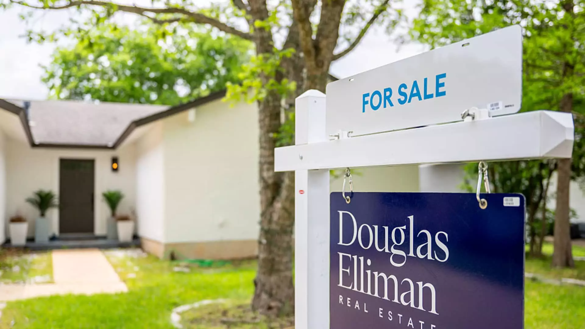 3 Surprising Truths About the Decline of Home Sales This Year