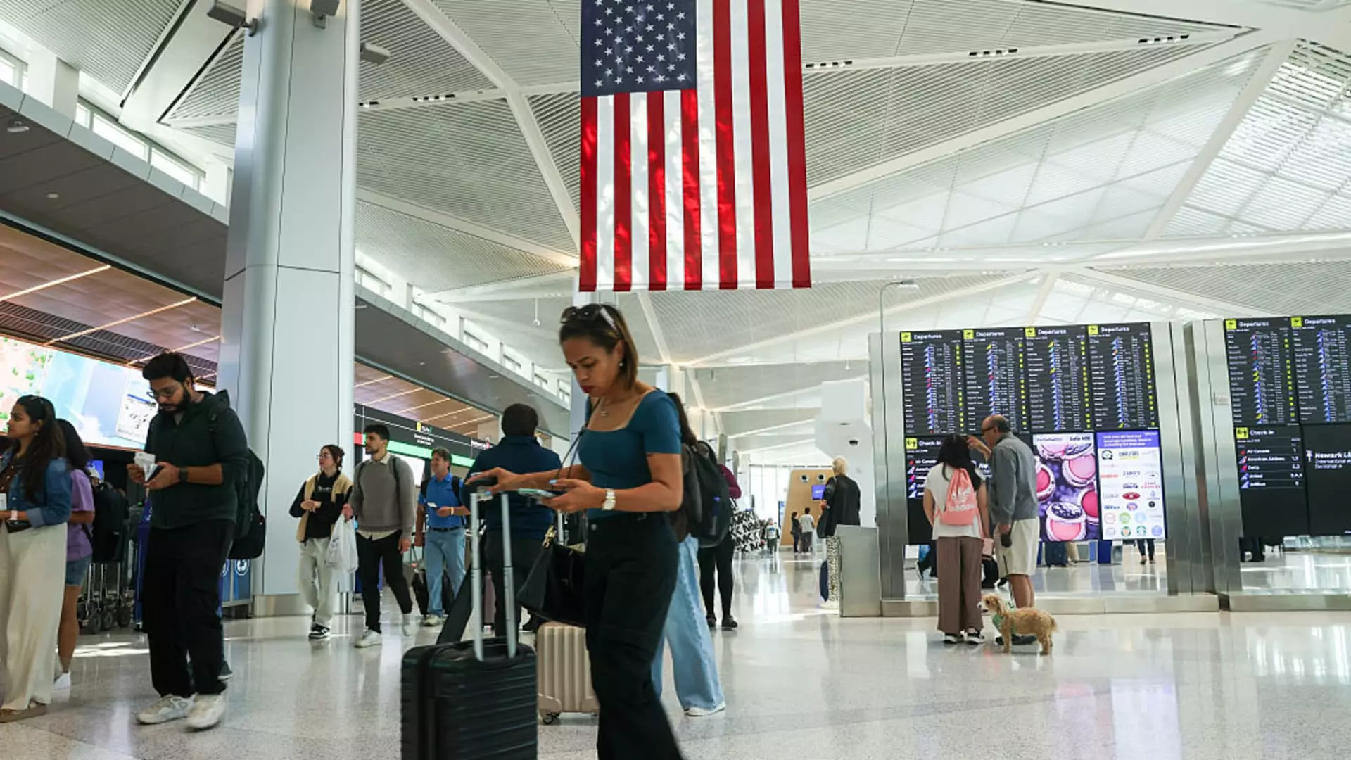 Economic Uncertainty Bloodies the Skies: Why Airlines Are Flighting for Survival in 2024
