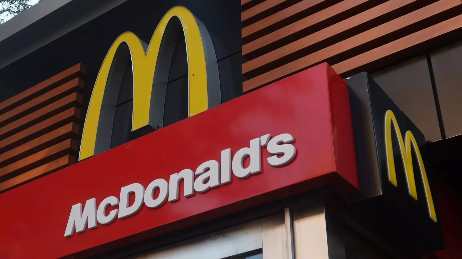 Unveiling the Myth of Resilience: McDonald’s Surprising Comeback Masks Deepening Challenges