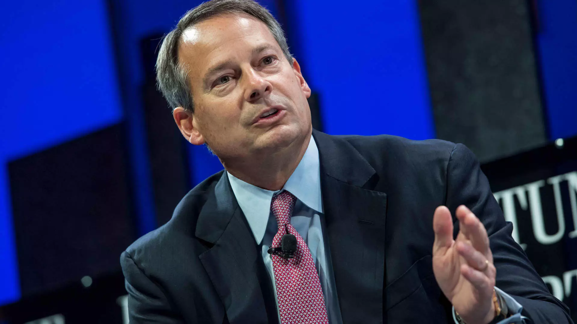 The Hidden Signals of Executive Stock Sales: A Wake-Up Call for Investors in a Volatile Market