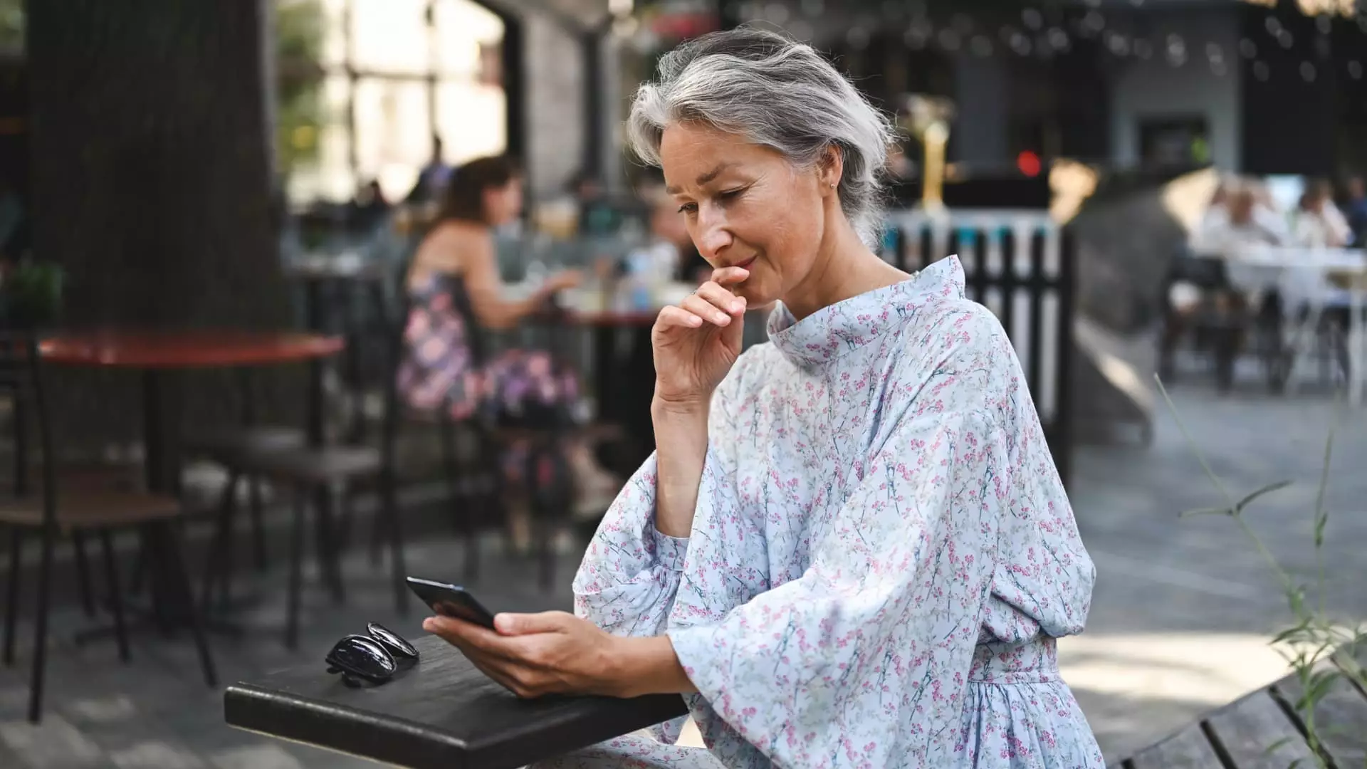 Unmasking the Deception: The Hidden Flaws of the Wealth Management Industry in the Age of Hype