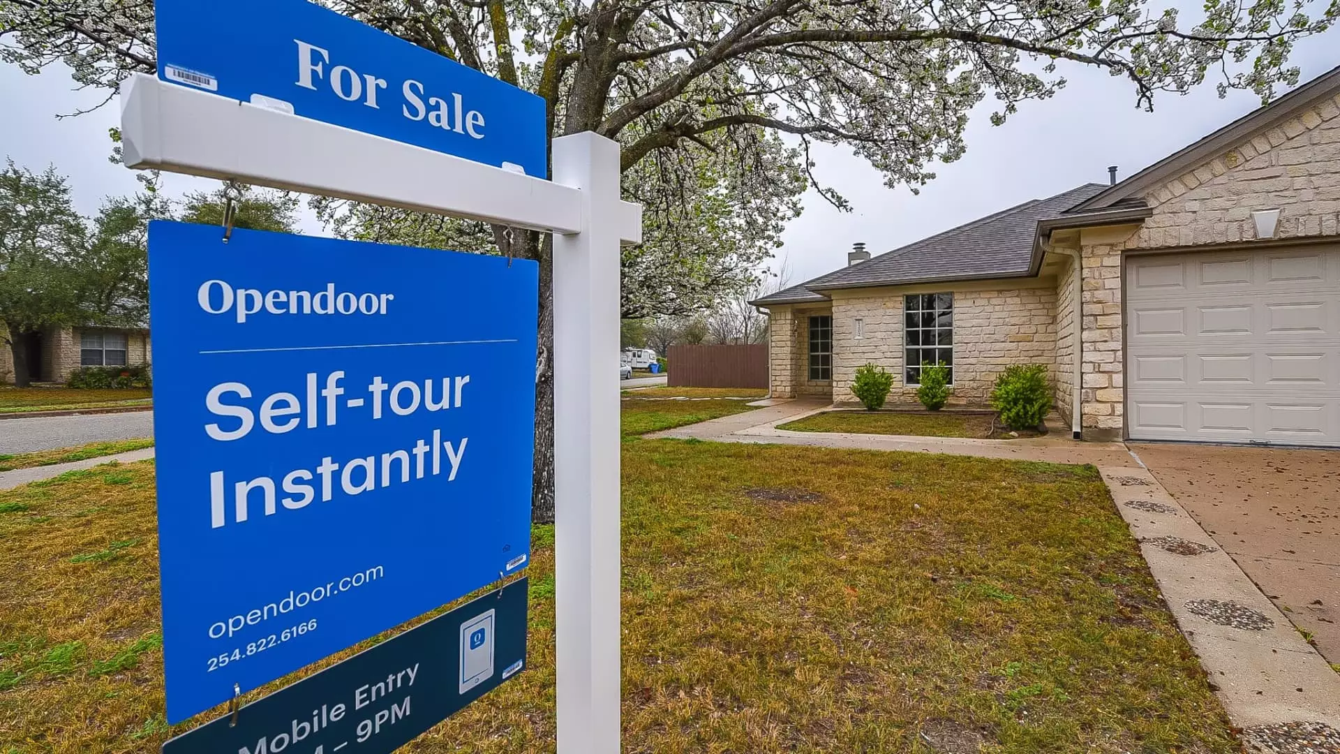 Opendoor’s Tumultuous Rise: A Critical Look at the Illusion of a Turnaround