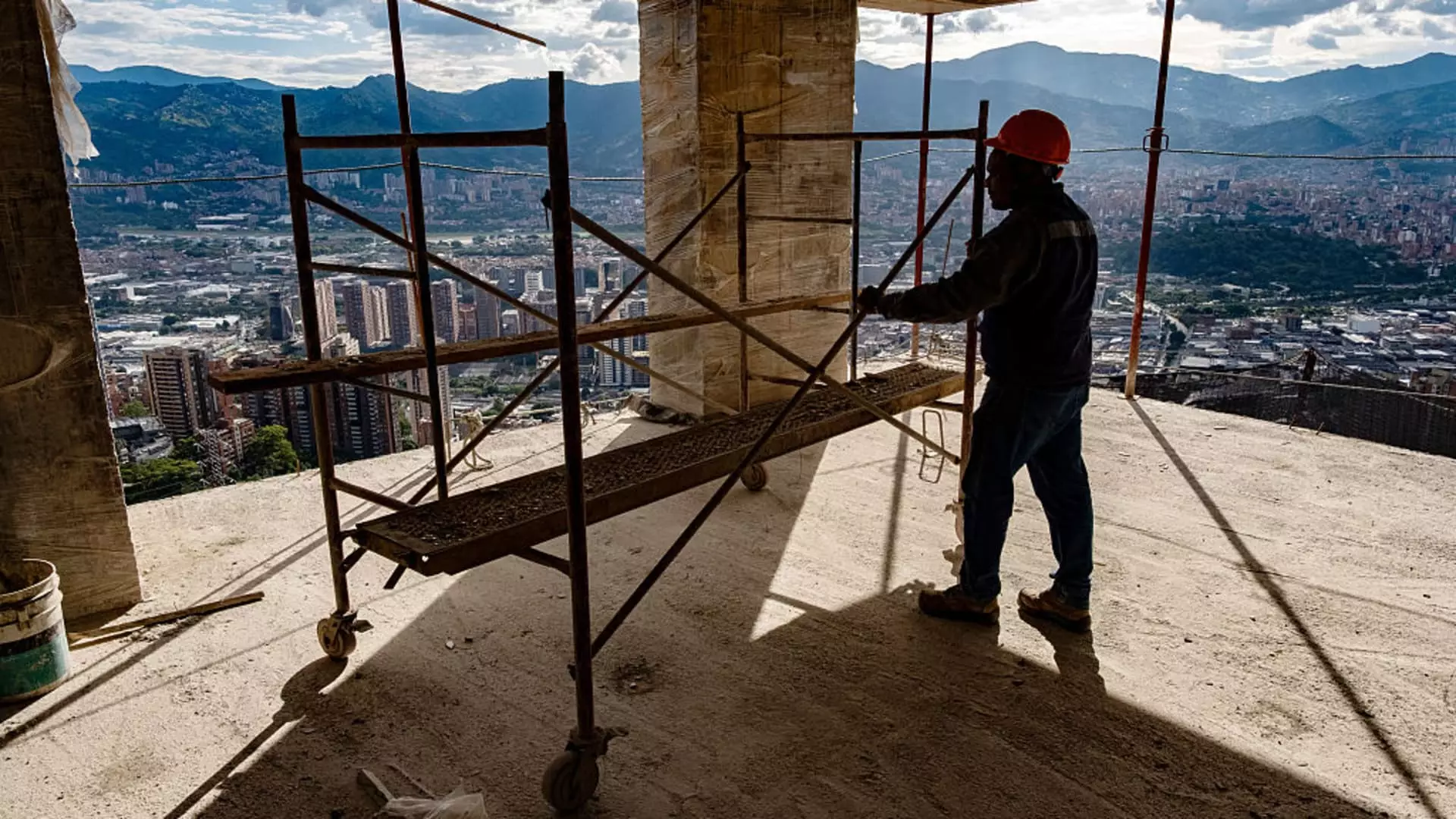 Revolutionizing Construction: The Critical Need for Disruptive Innovation in a Stagnant Industry