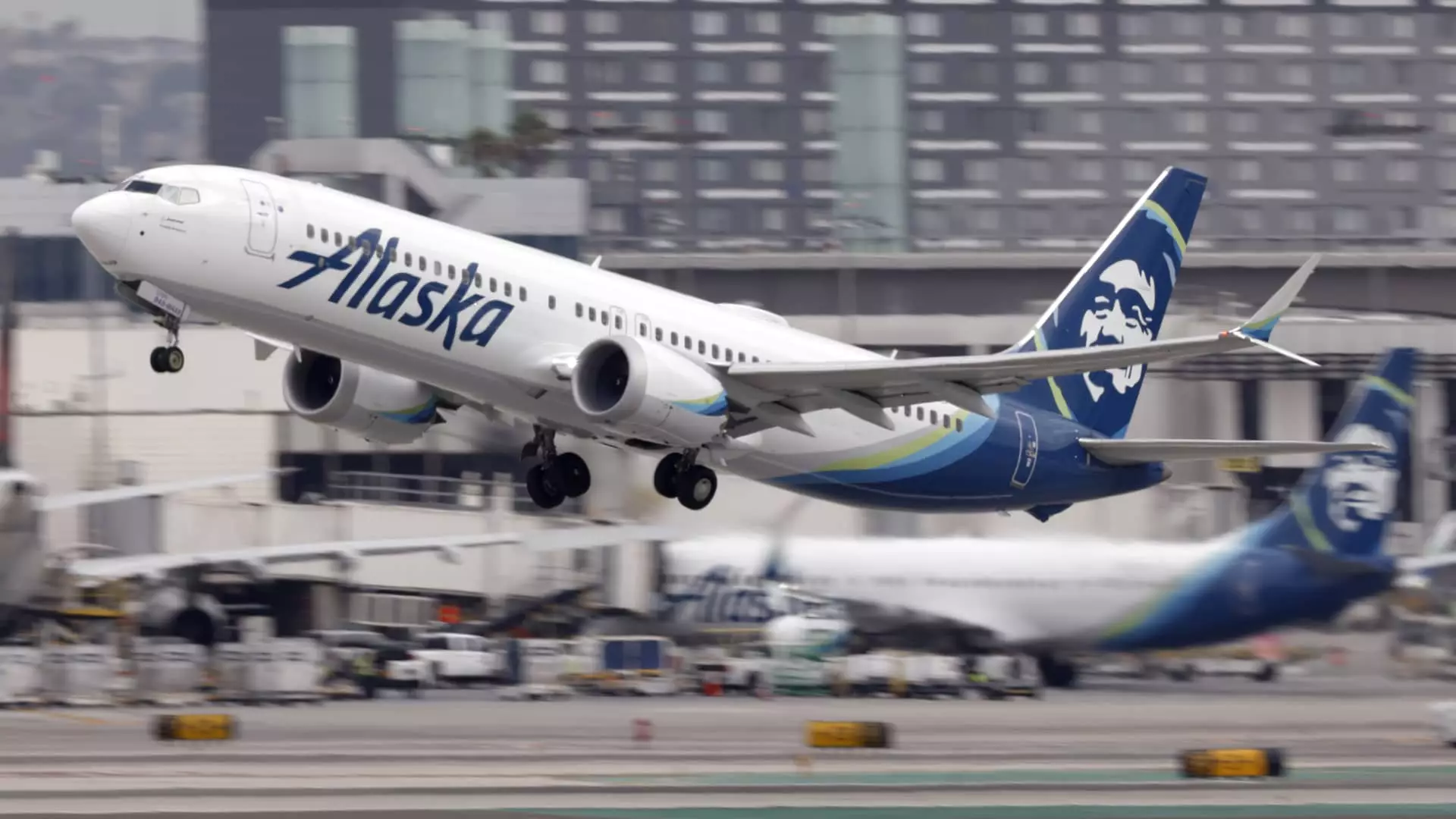 Strategic Overreach or Smart Pivot? The Rising Power of Airline Loyalty Programs in a Competitive Market